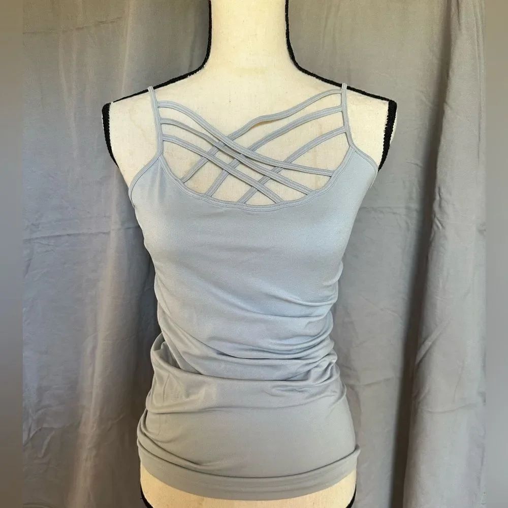 NWOT Zenana Outfitters Tank